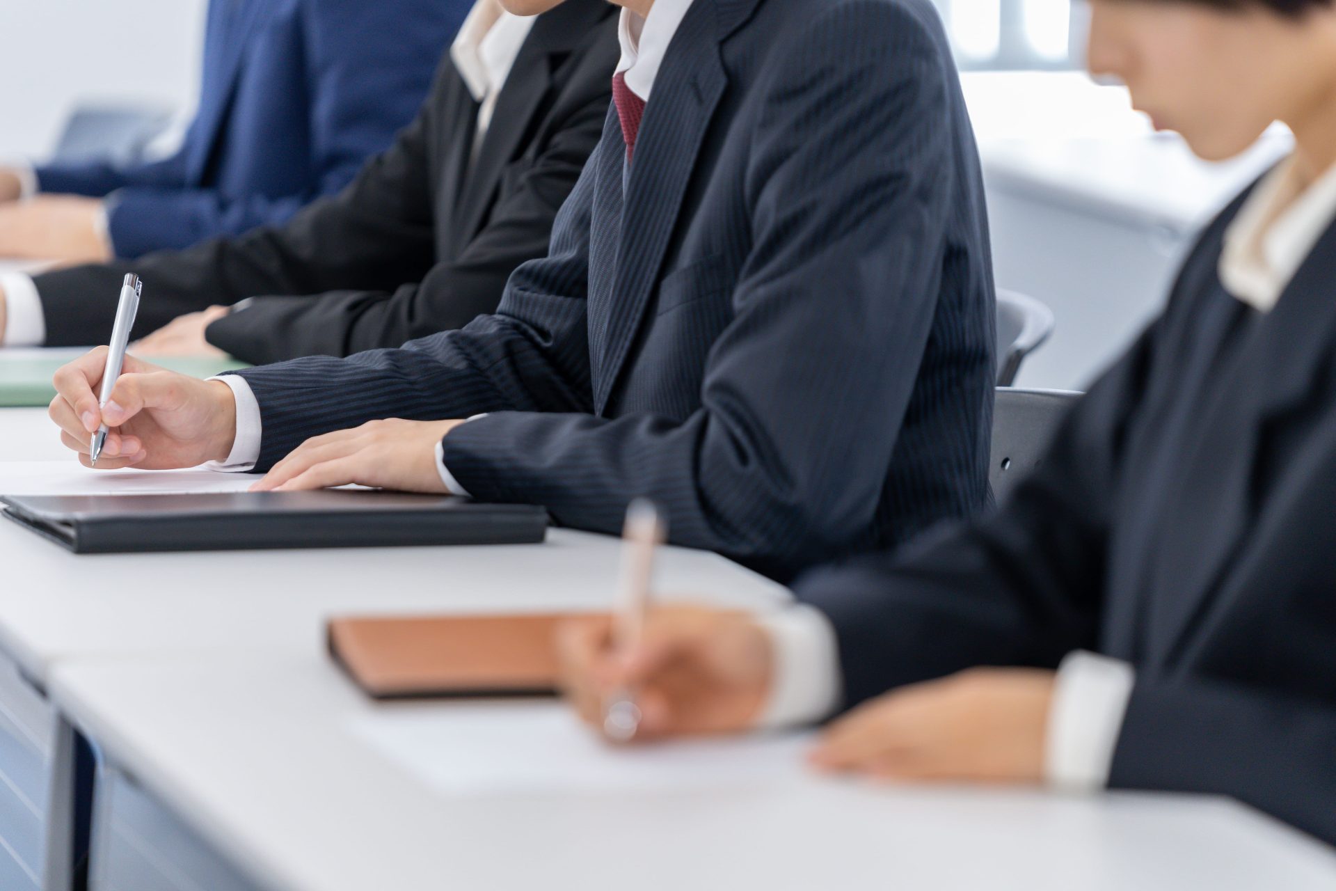 【就活を有利に進めたい人は注目!】就活に活かせる『資格』って何?